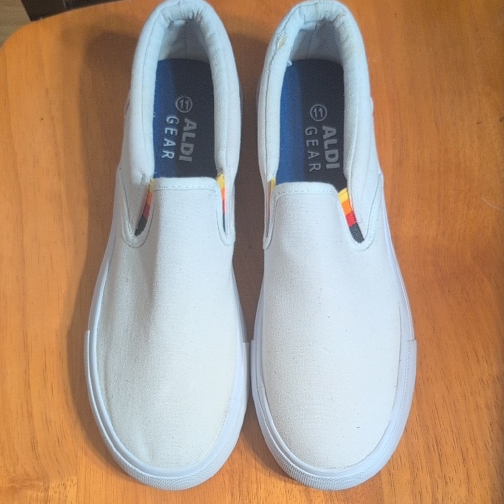 Aldi Gear Kids White Slip-On Sneakers